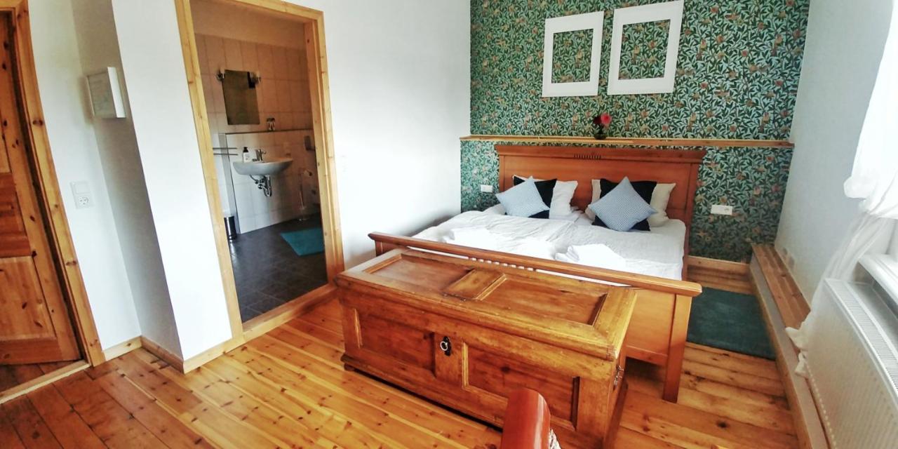 Privathotel Der Schwarze Herrgott No Tv Zellertal Екстер'єр фото